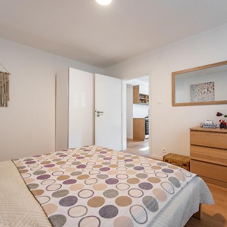 3 Room Private Flat Kosice City Center Fresh And New! Bagian luar foto