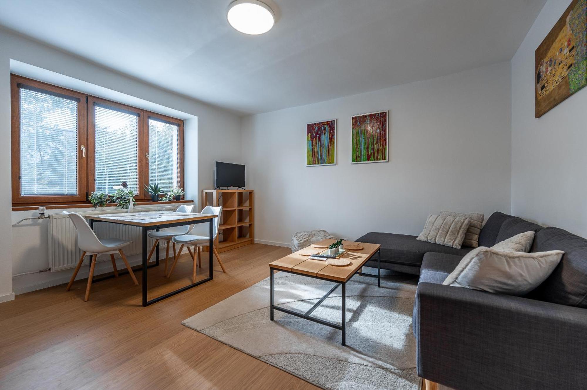 3 Room Private Flat Kosice City Center Fresh And New! Bagian luar foto